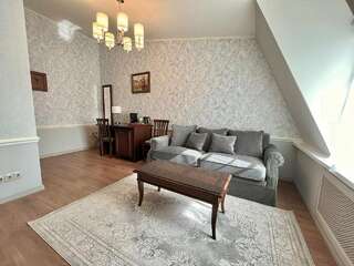 Гостиница Екатерина Санкт-Петербург Двухкомнатный Делюкс "Мансарда"-9