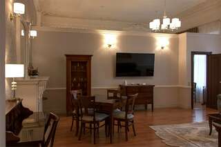 Гостиница Екатерина Санкт-Петербург Люкс "Исторический" с видом во двор-4