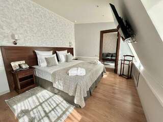 Гостиница Екатерина Санкт-Петербург Двухкомнатный Делюкс "Мансарда"-11