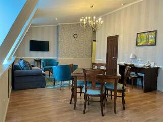 Гостиница Екатерина Санкт-Петербург Двухкомнатный Люкс "Видовой"-3