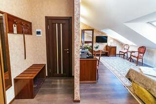 Гостиница Екатерина Санкт-Петербург 2-комнатный номер делюкс (мансарда)-4